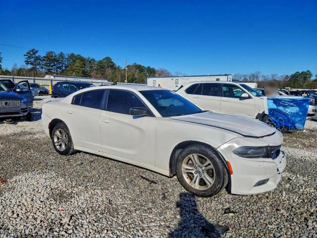 Dodge Charger Se Image 6