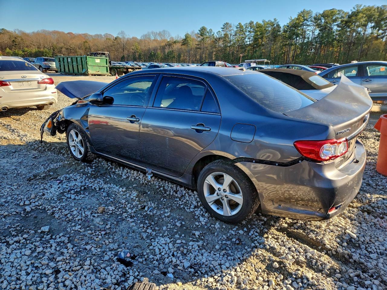 Toyota Corolla Base Image 3