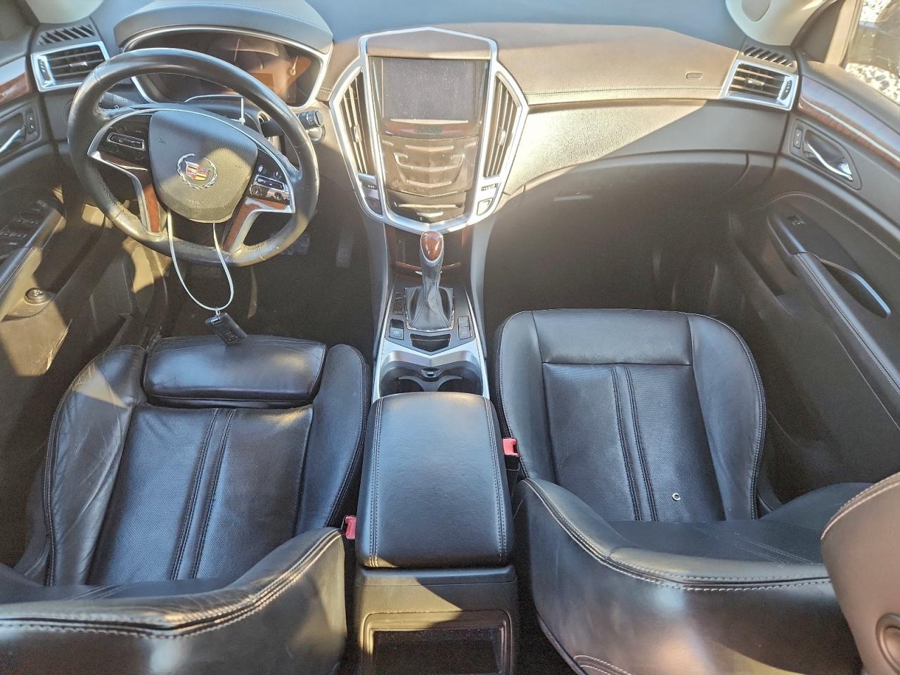 Cadillac SRX Luxury Collection Image 10