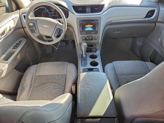 Chevrolet Traverse Ls Image 6