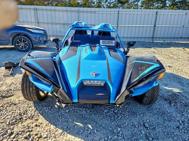 Polaris Slingshot R Image 2