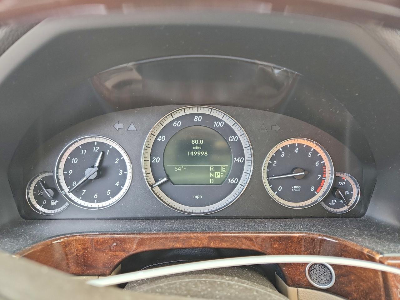 Mercedes-Benz E-Class 350 Image 4