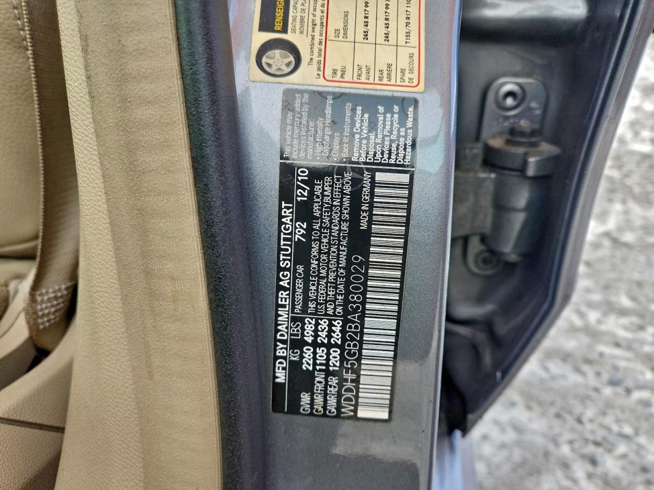 Mercedes-Benz E-Class 350 Image 9