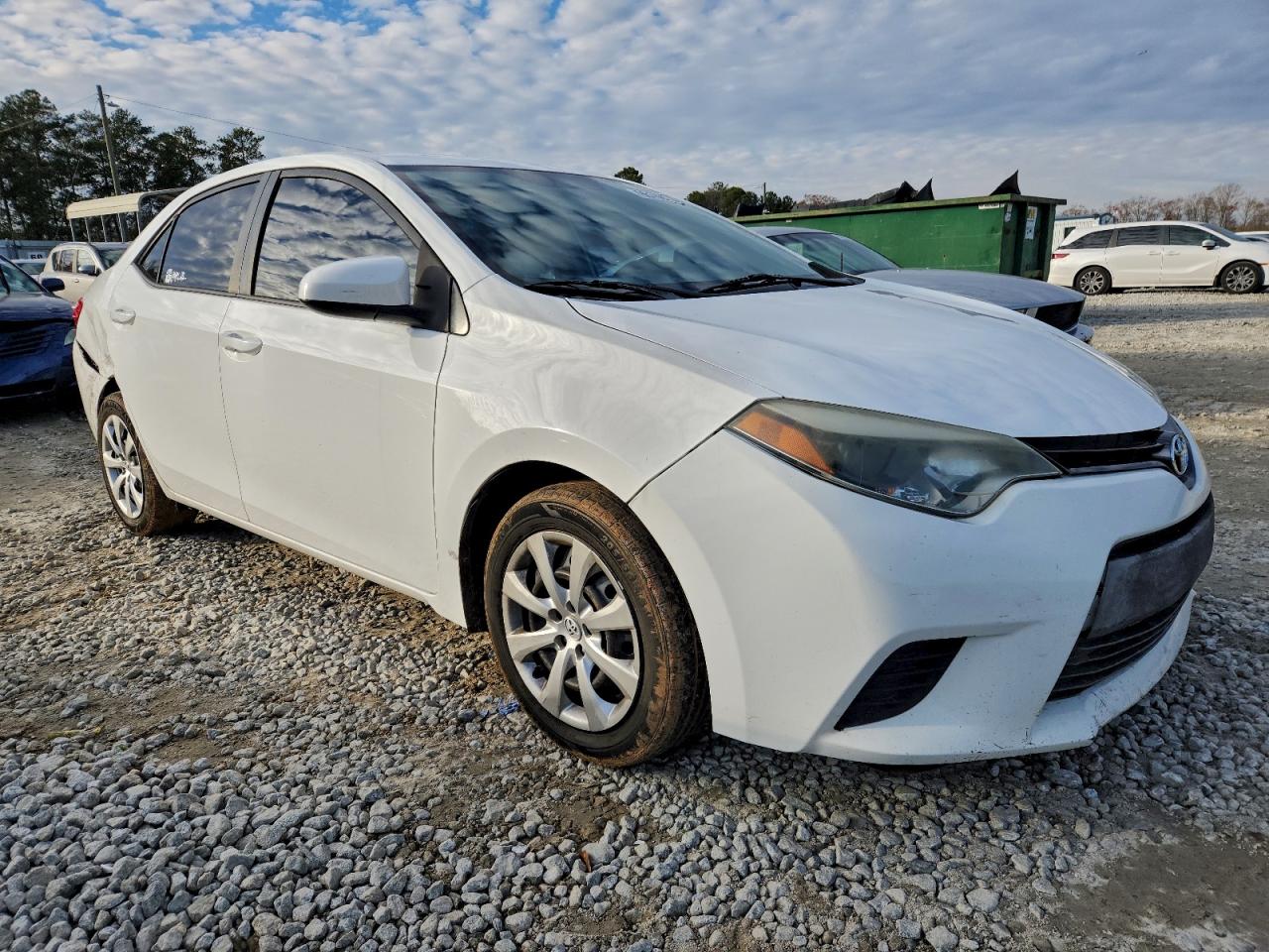 Toyota Corolla L Image 3