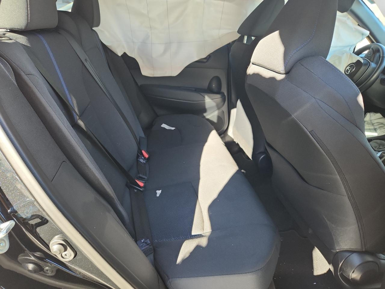 Toyota Corolla Se Image 3