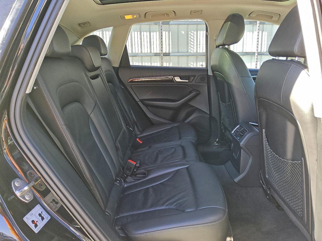 Audi Q5 Premium Plus Image 10