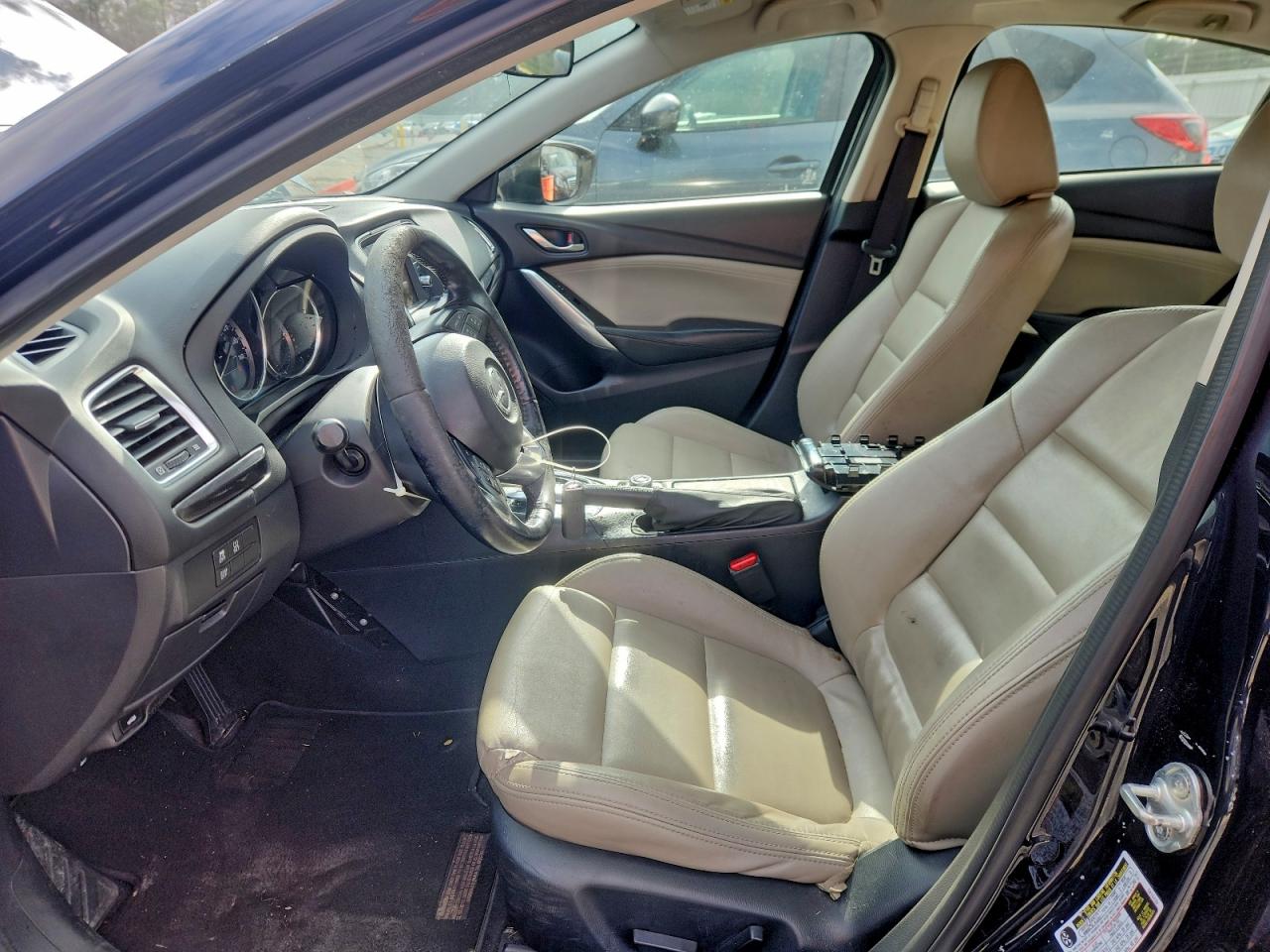 Mazda 6 Touring Image 12