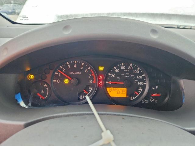 Nissan Frontier Crew Cab Le Image 6