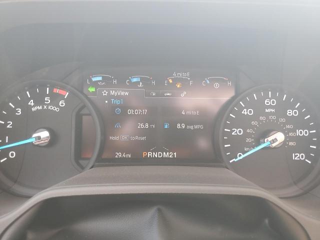 Ford Econoline E450 Super Duty Cutaway Van Image 4