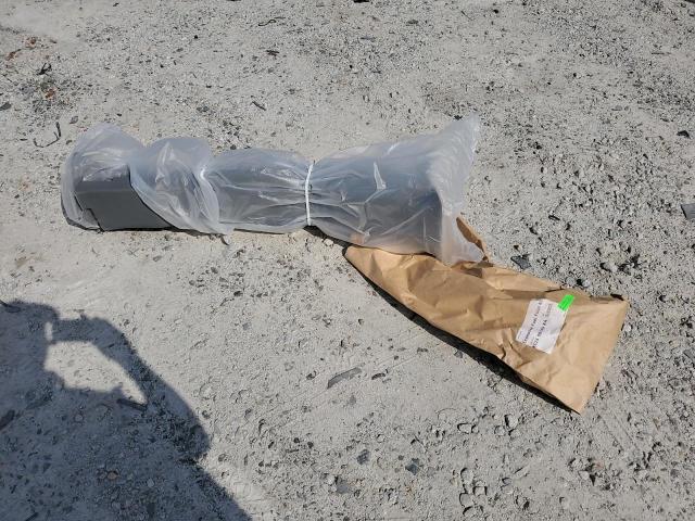 Ford Econoline E450 Super Duty Cutaway Van Image 13