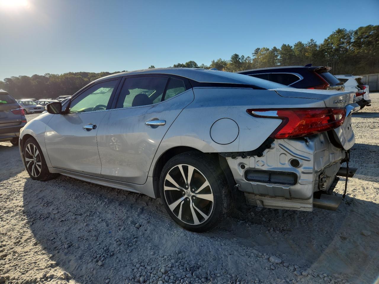 Nissan Maxima 3.5s Image 3