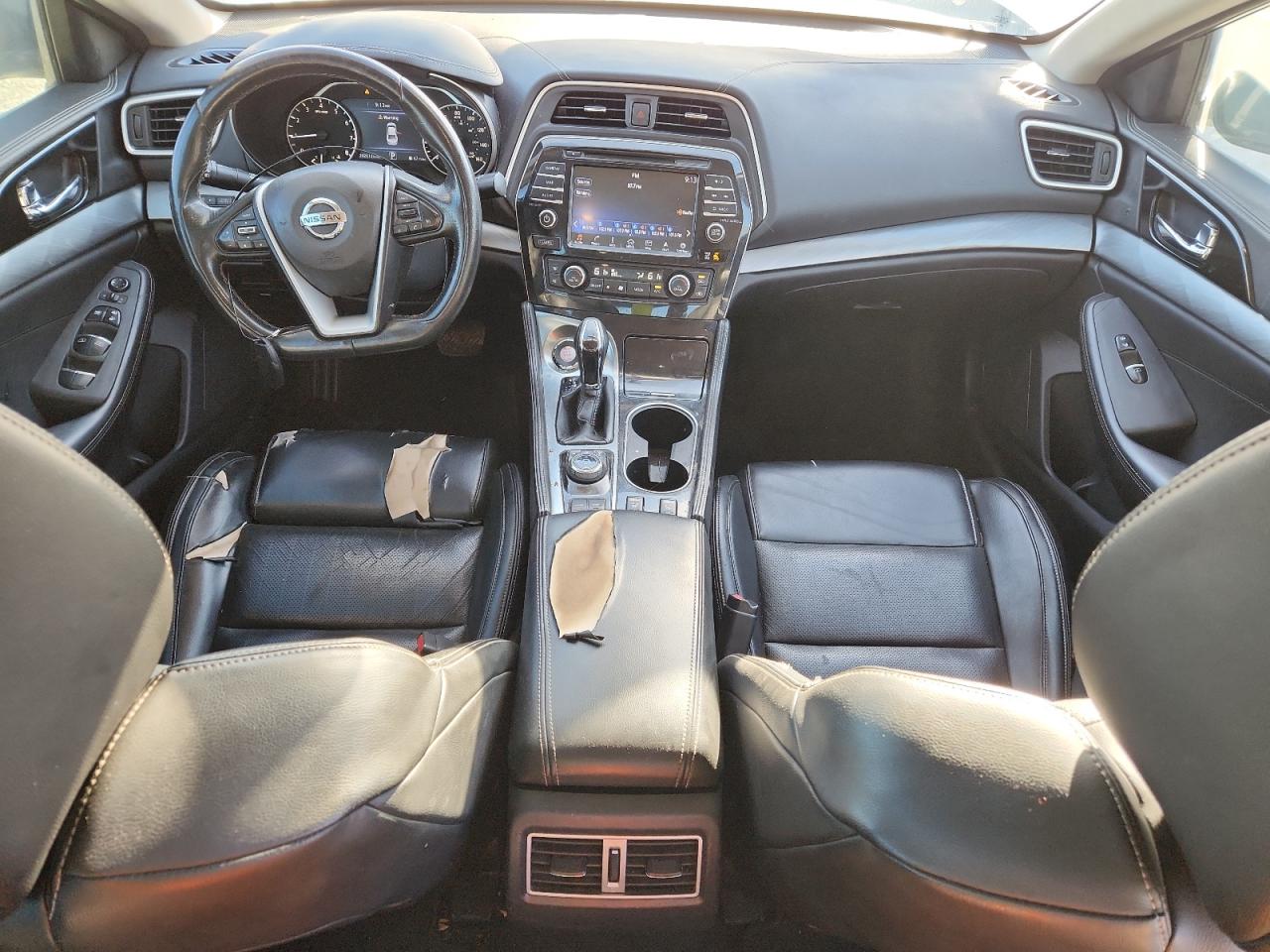 Nissan Maxima 3.5s Image 9