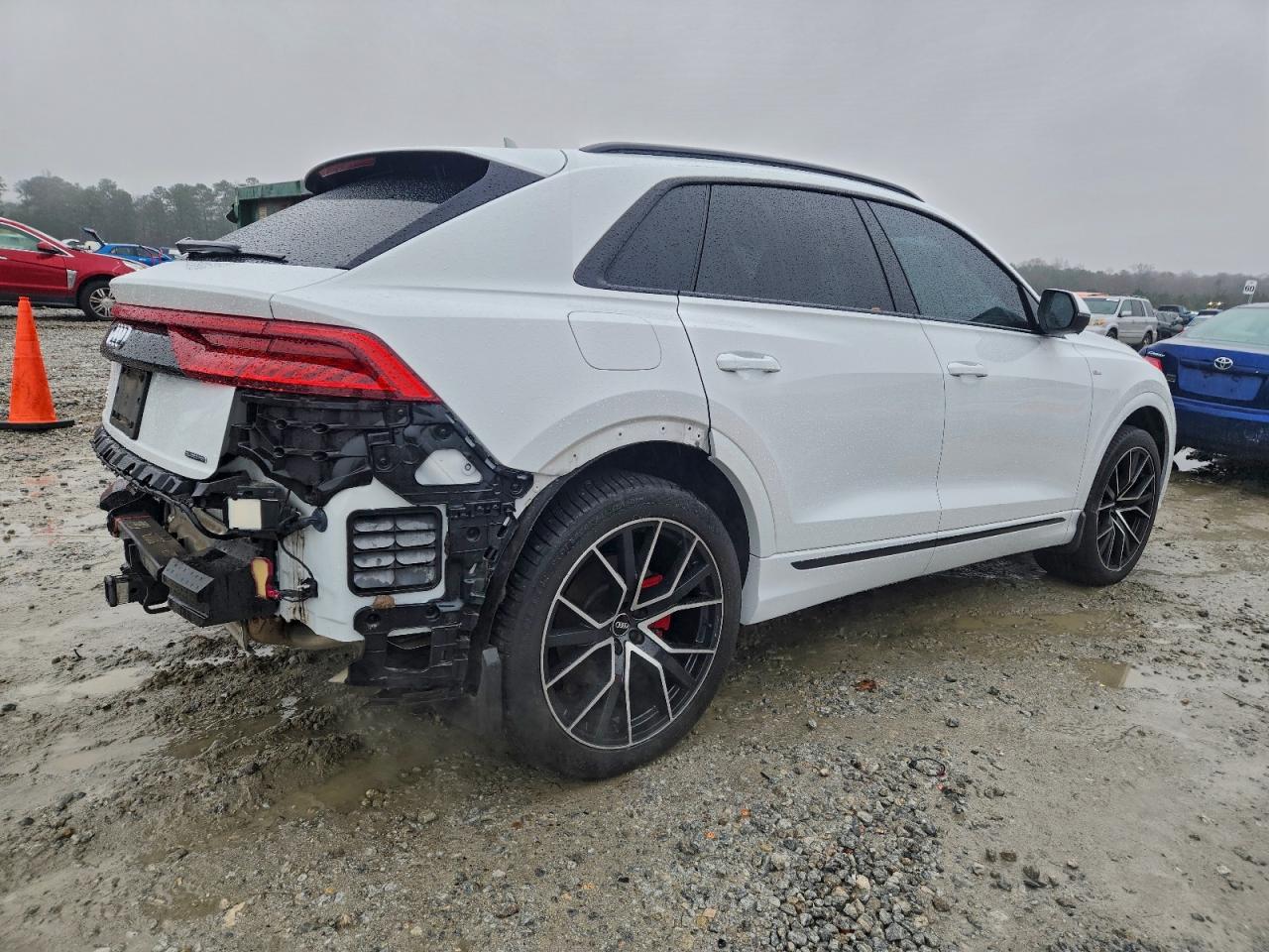 Audi Q8 Premium Plus S-line Image 7