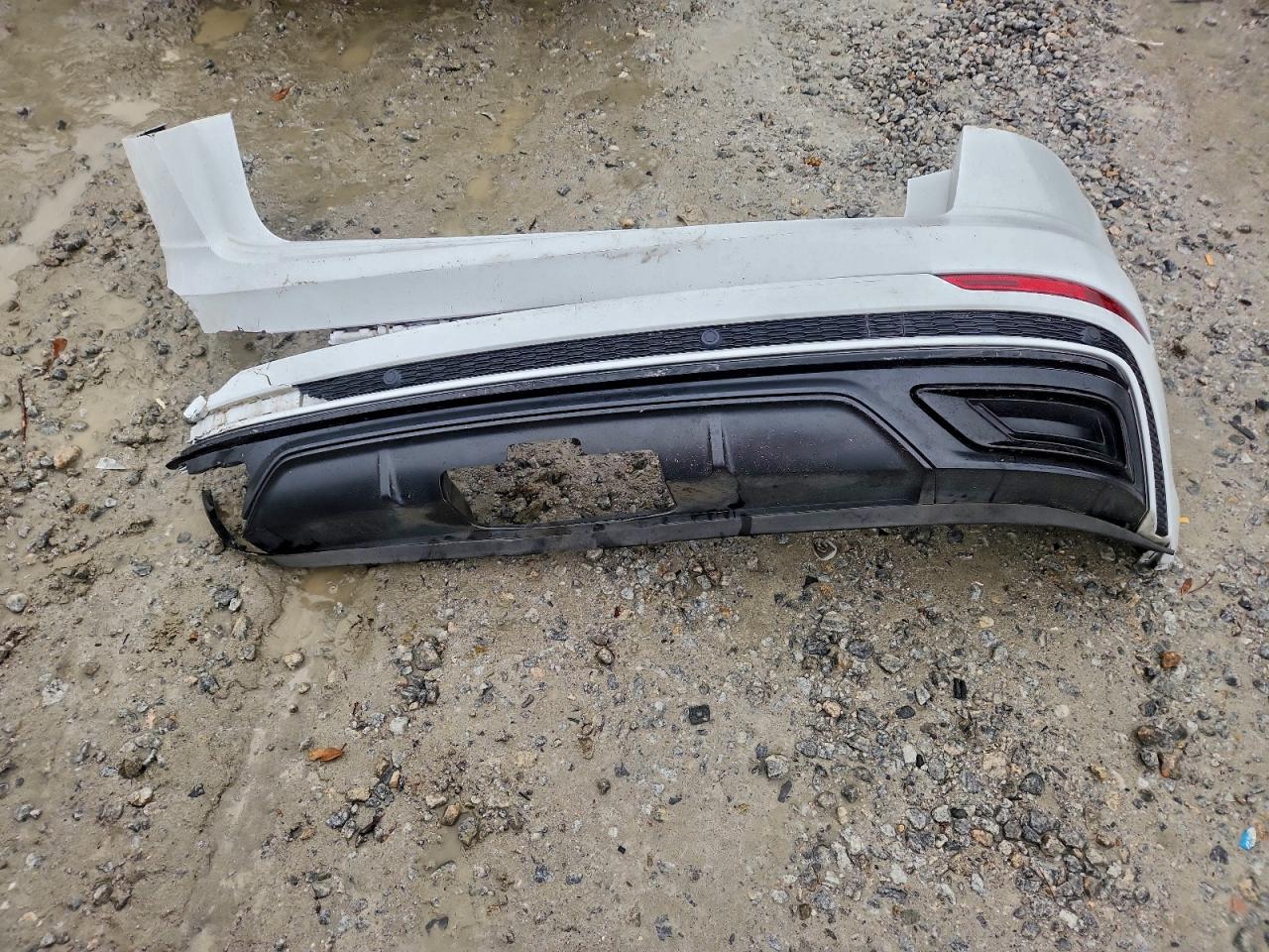 Audi Q8 Premium Plus S-line Image 10