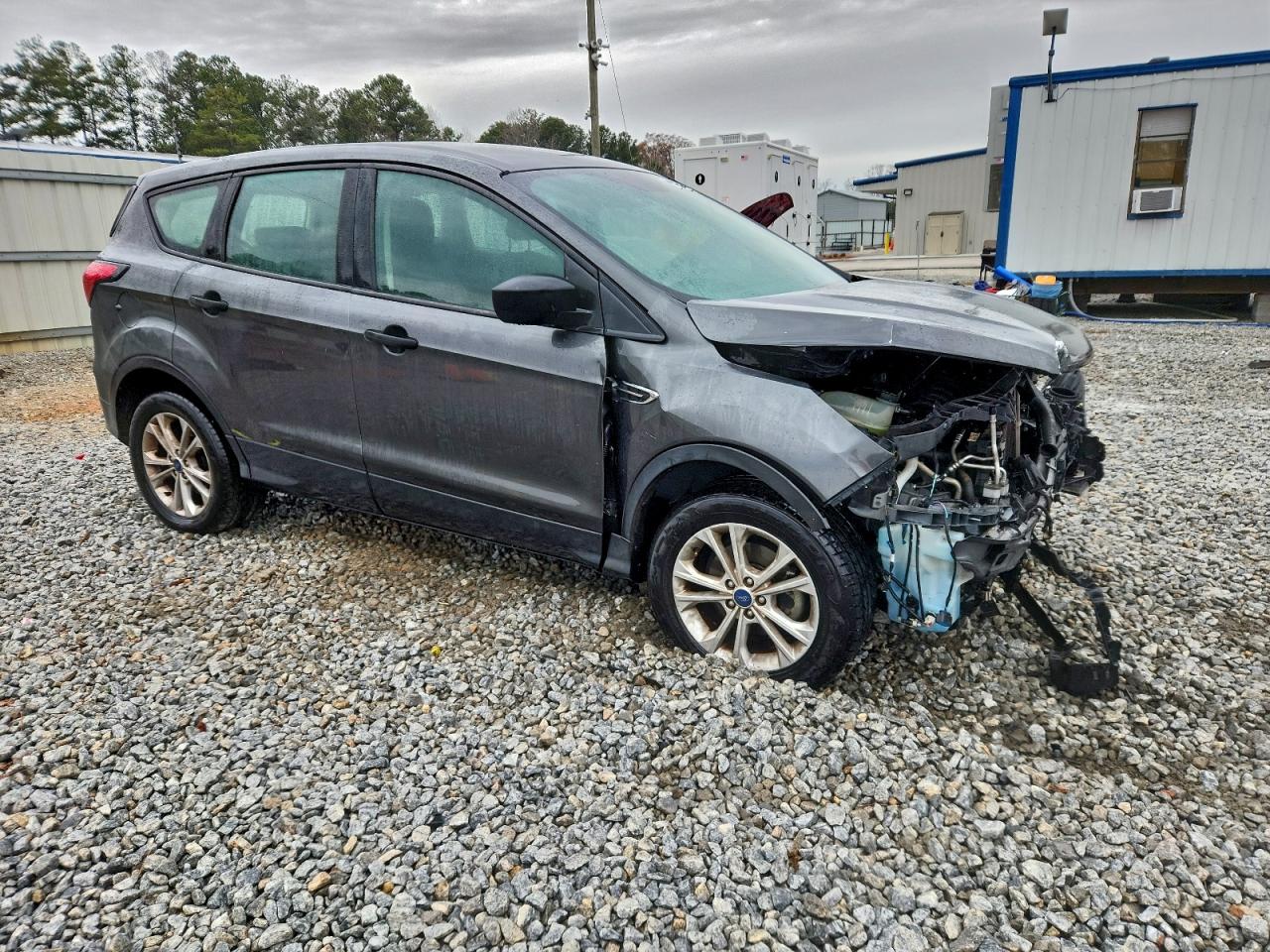 Ford Escape S Image 4
