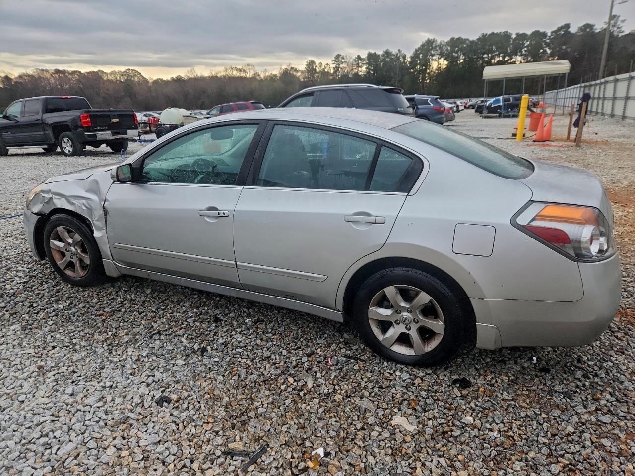 Nissan Altima 2.5 Image 6