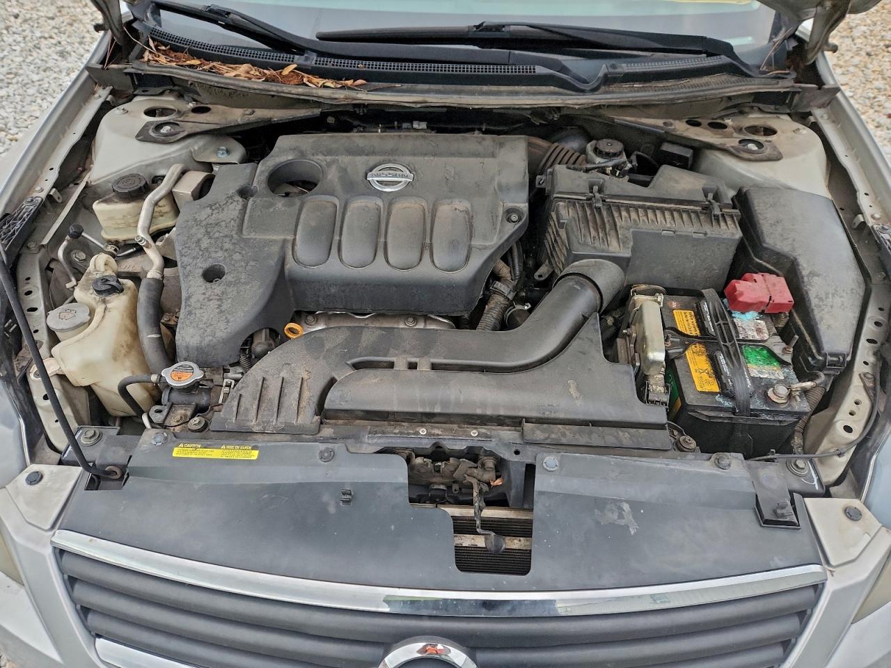 Nissan Altima 2.5 Image 9