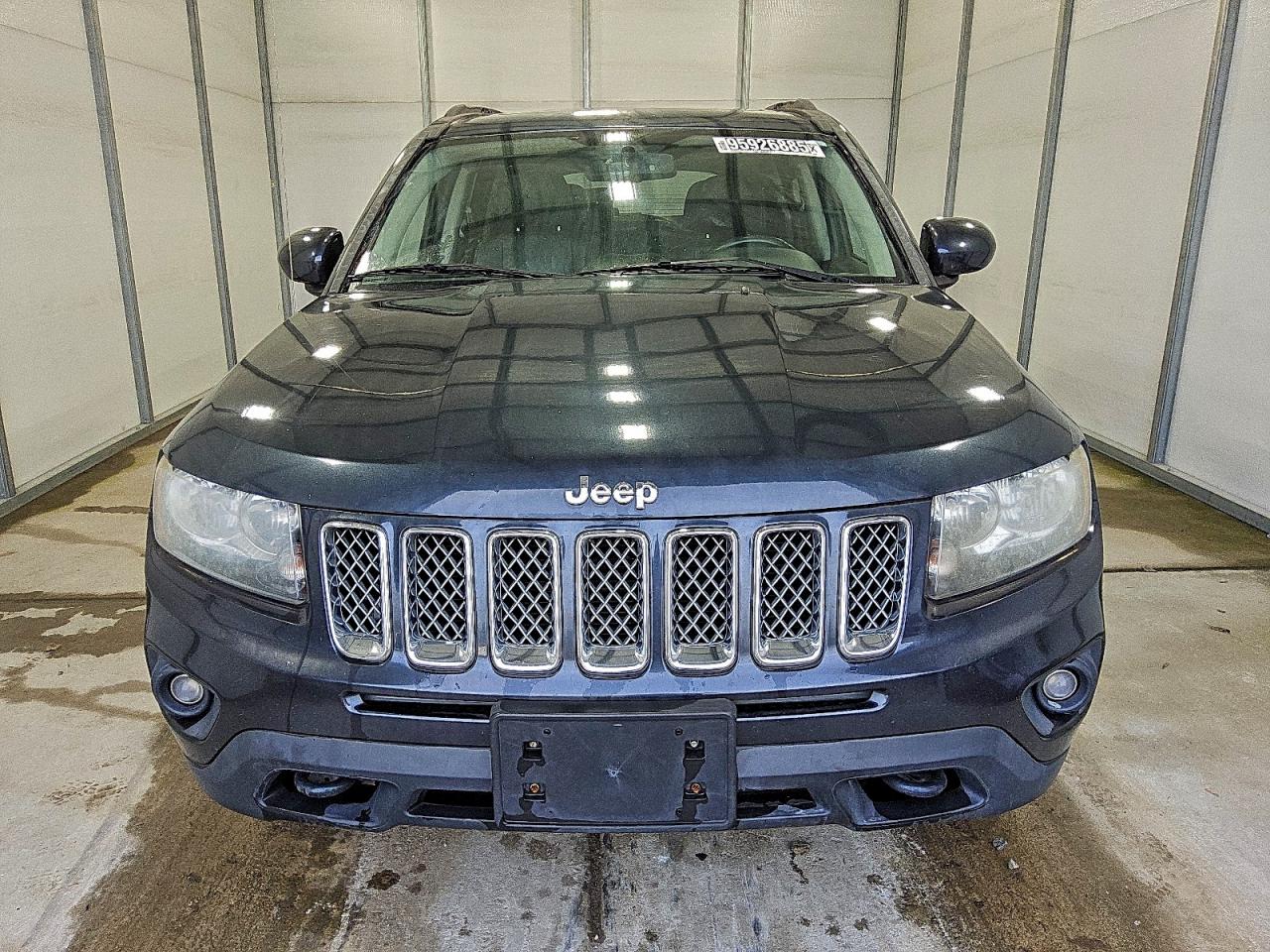 Jeep Compass Latitude Image 4