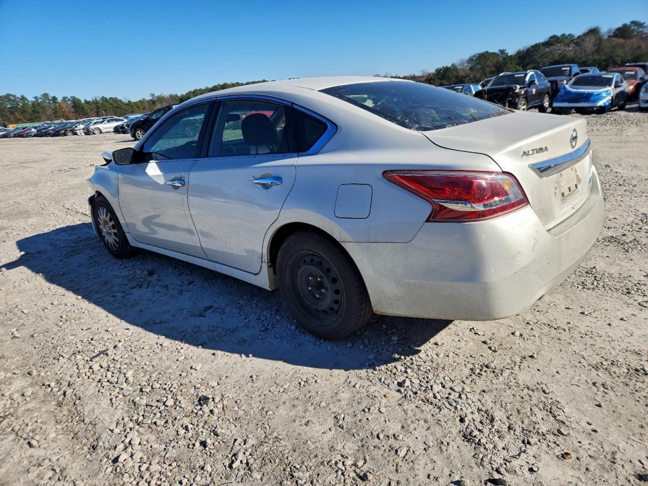 Nissan Altima 2.5 Image 9