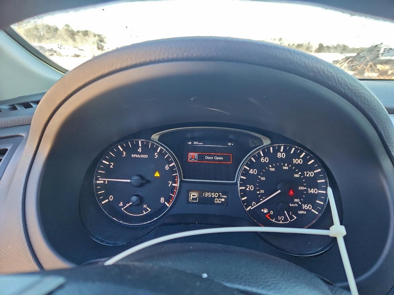 Nissan Altima 2.5 Image 10