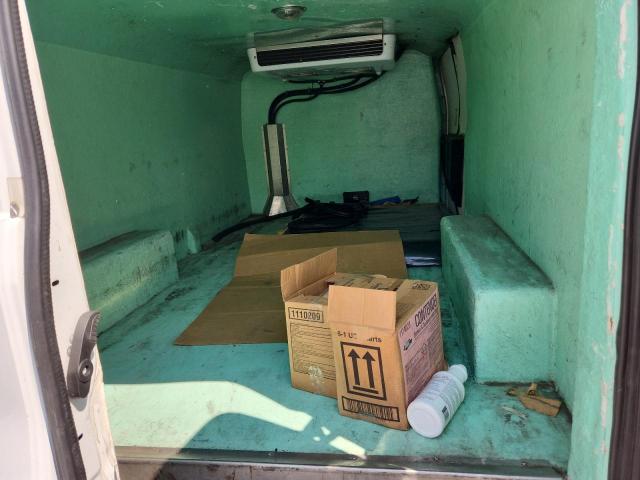 Ford Transit T-250 Image 10