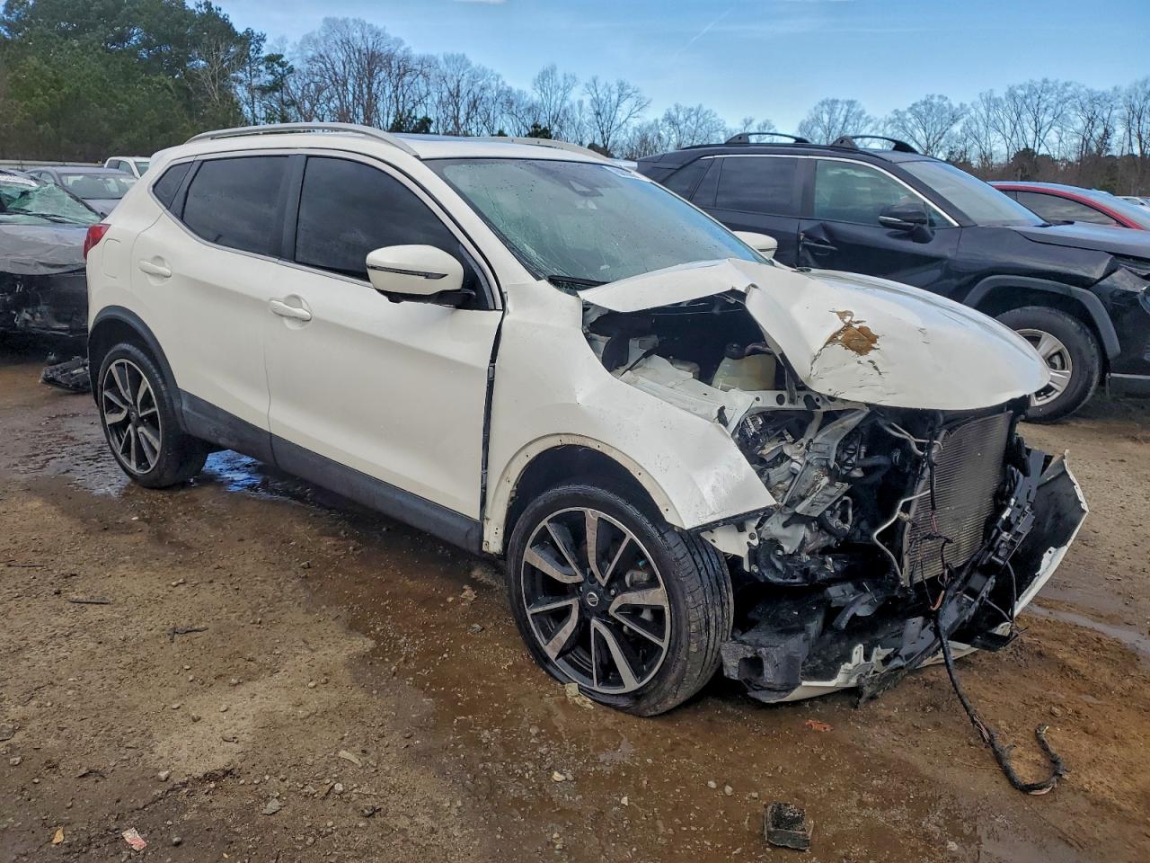Nissan Rogue S Image 13