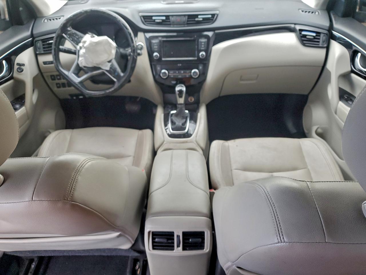 Nissan Rogue S Image 11