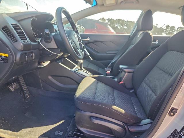 Kia Forte Lx Image 8