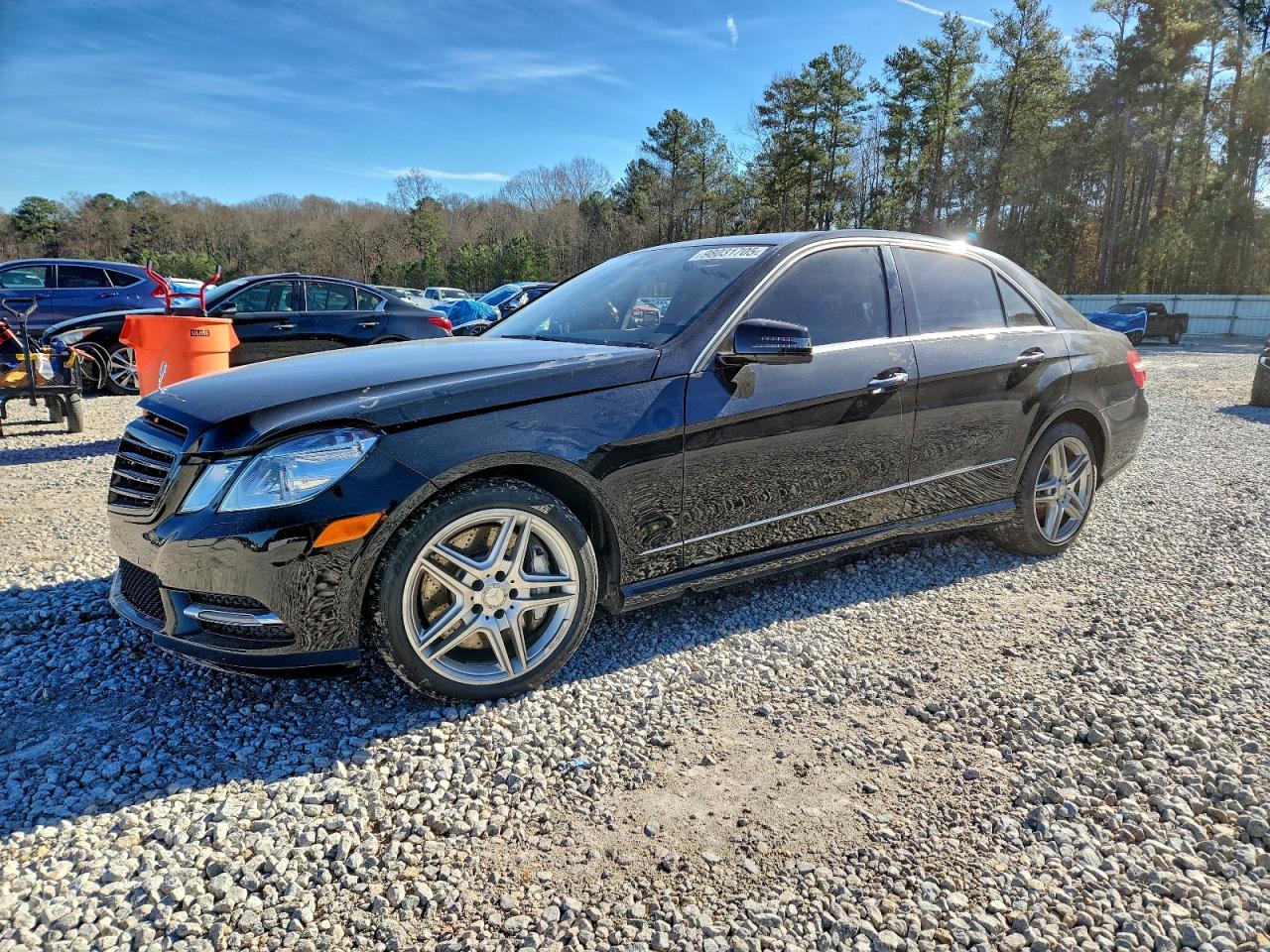 Mercedes-Benz E-Class 550 4matic Image 1