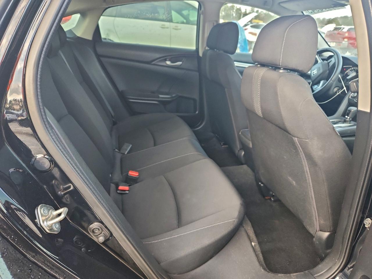 Honda Civic Lx Image 8