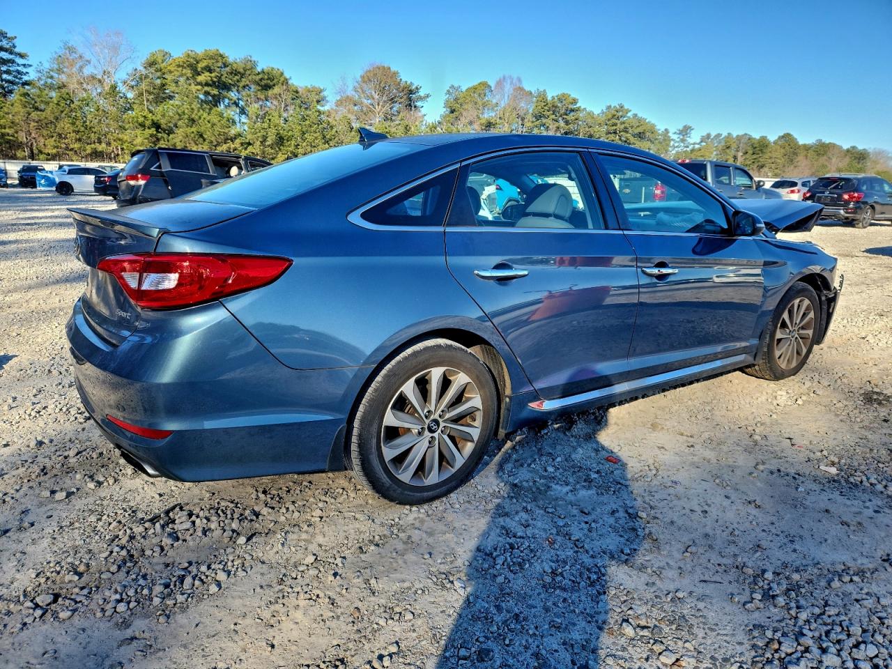 Hyundai SONATA Sport Image 2