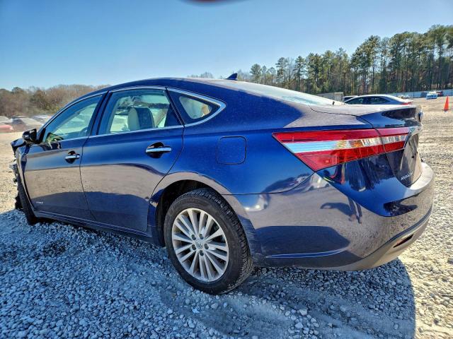 Toyota Avalon Hybrid Image 11