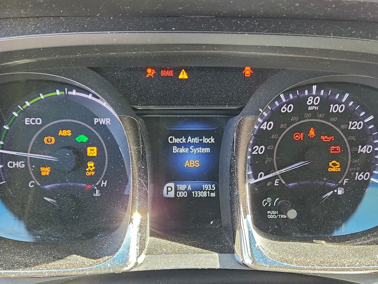 Toyota Avalon Hybrid Image 2