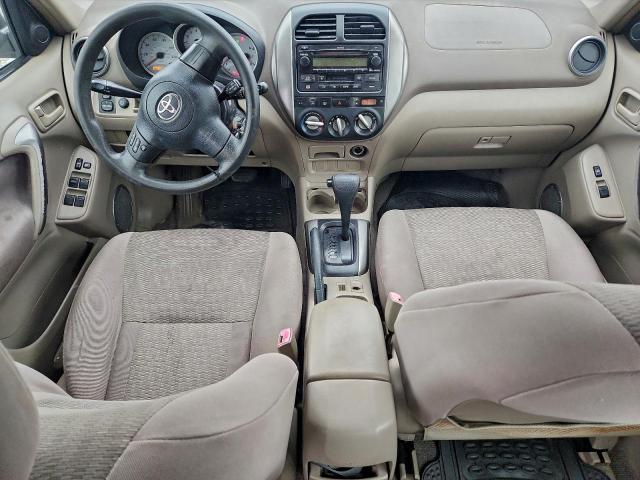 Toyota RAV4 Image 10