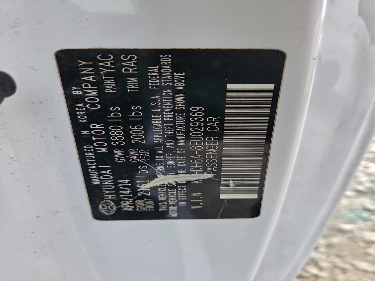 Hyundai ELANTRA Gs Image 3