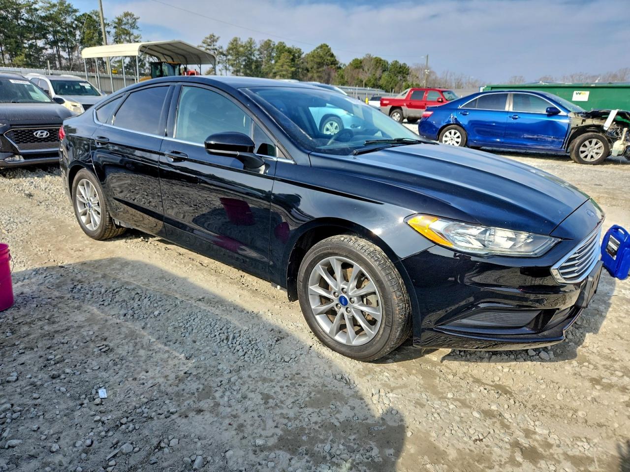Ford Fusion Se Image 4