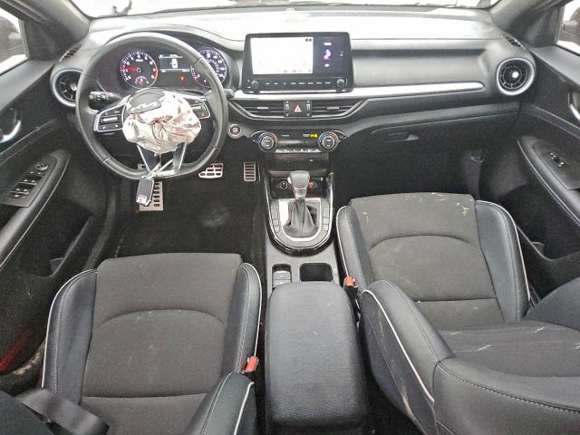 Kia Forte Gt Line Image 5