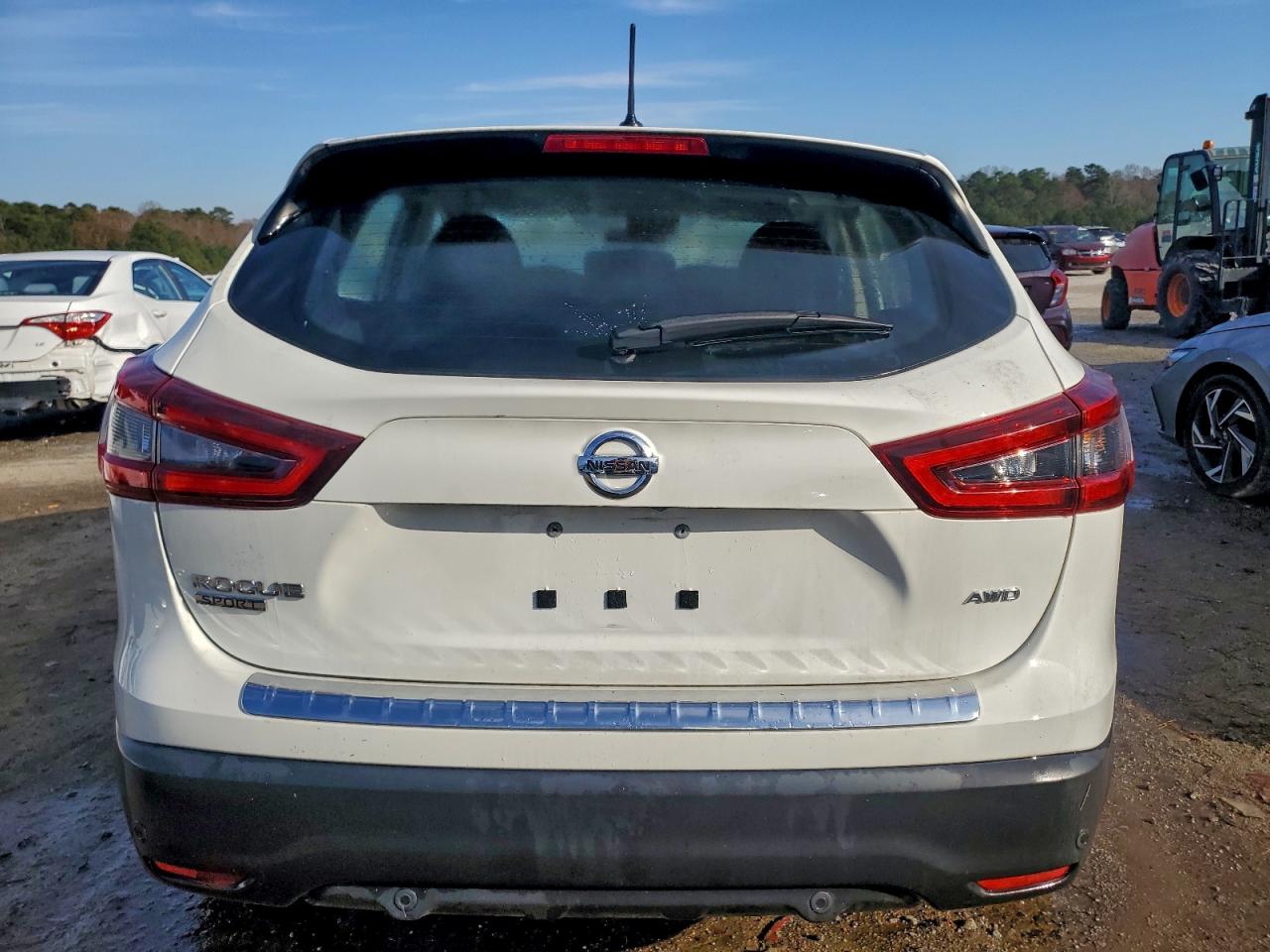 Nissan Rogue S Image 5