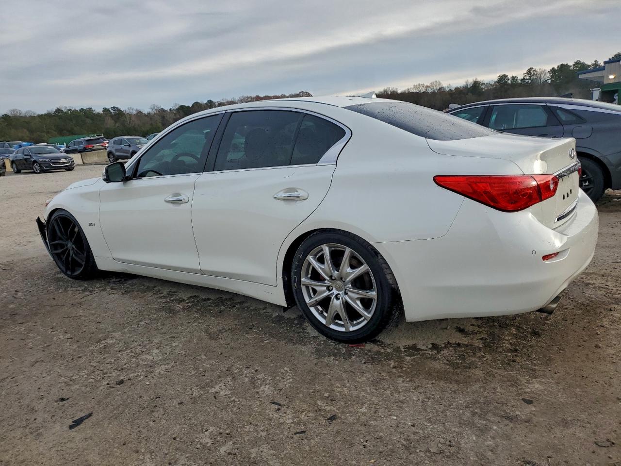 INFINITI Q50 Premium Image 12