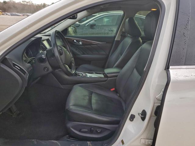 INFINITI Q50 Premium Image 9