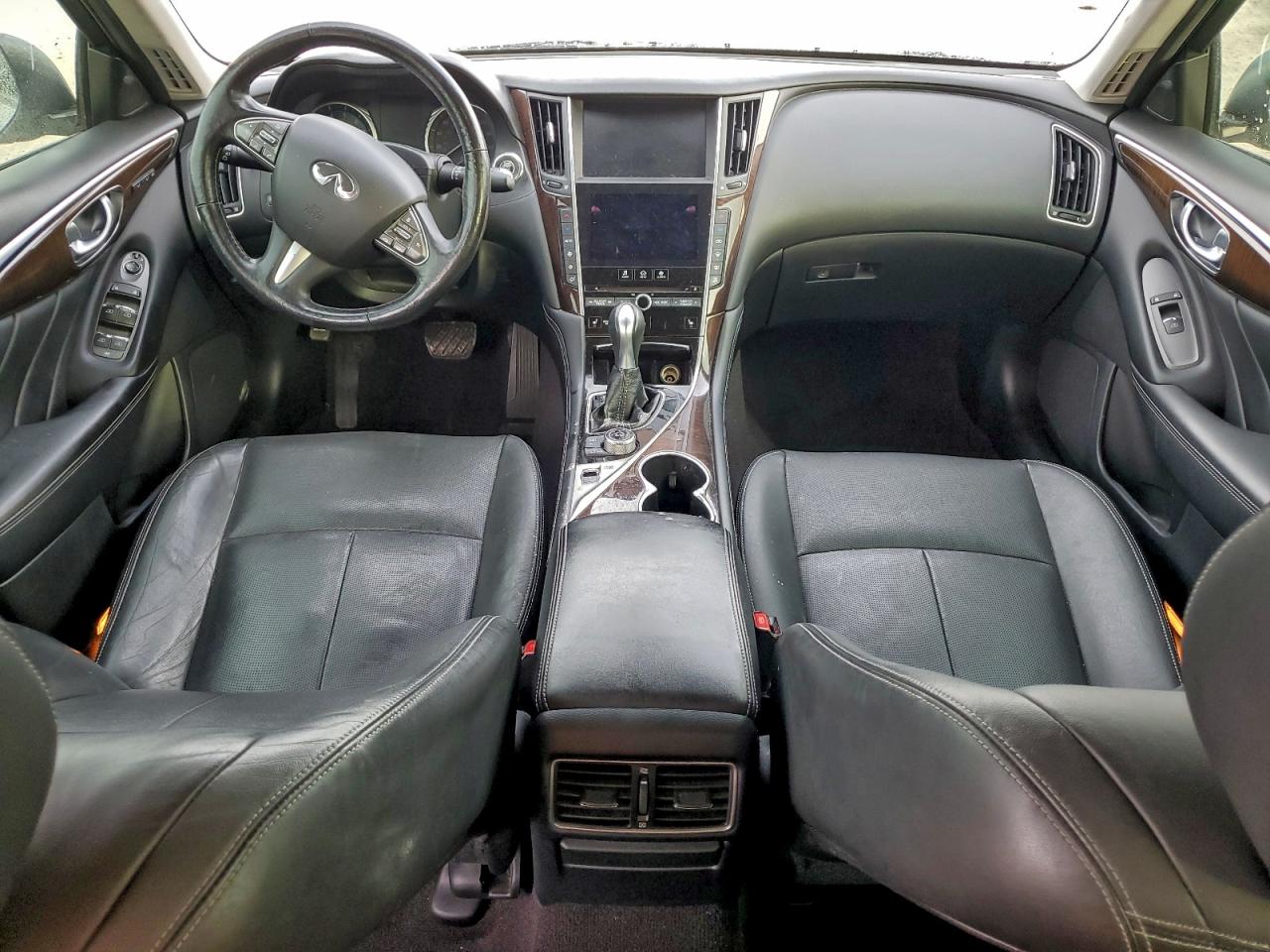 INFINITI Q50 Premium Image 10