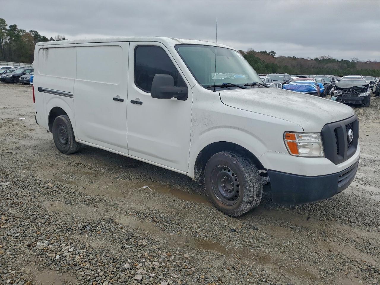 Nissan Nv 1500 S Image 9