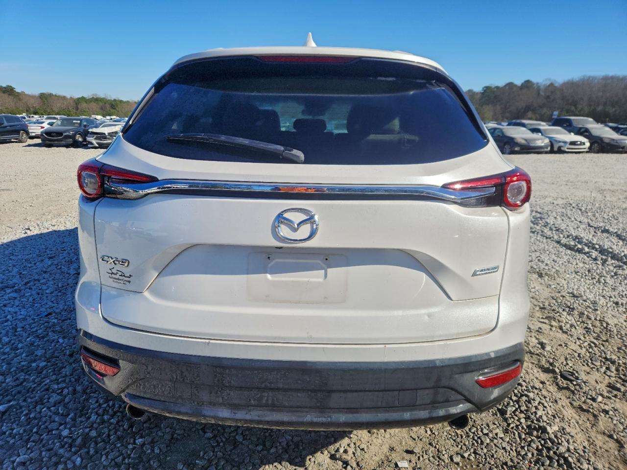 Mazda Cx Sport Image 2