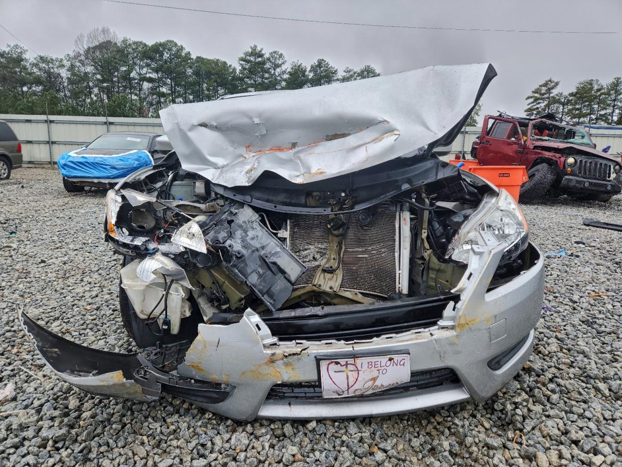 Nissan Sentra S Image 2