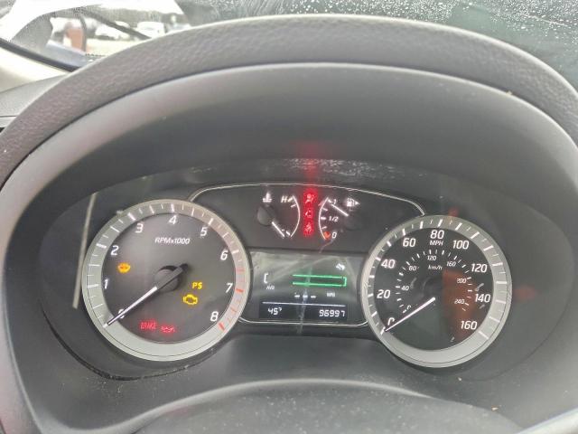 Nissan Sentra S Image 4