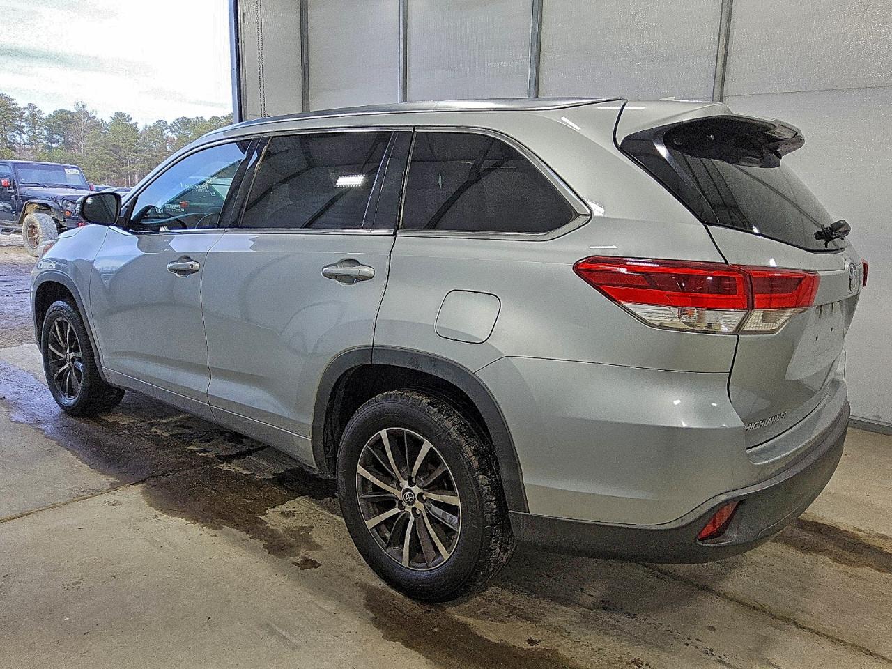 Toyota Highlander Se Image 5