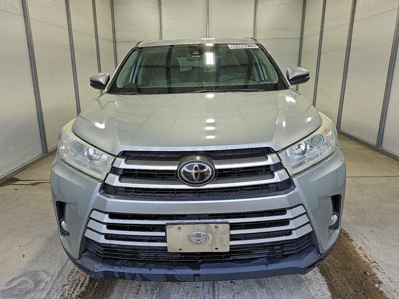 Toyota Highlander Se Image 7