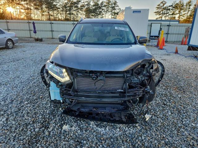 Nissan Rogue S Image 11