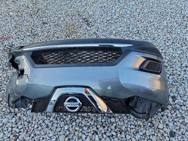 Nissan Rogue S Image 6