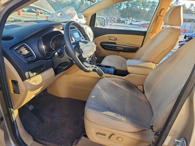 Kia Sedona Lx Image 12